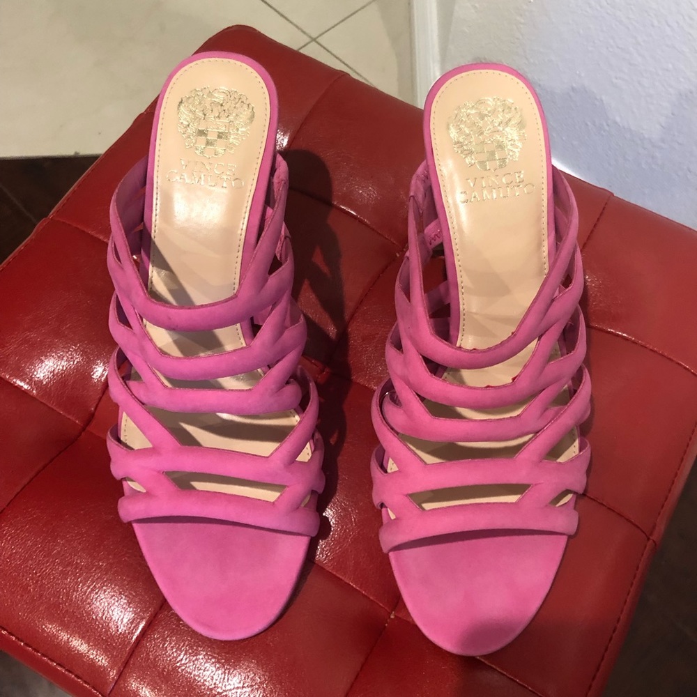 Pink Vince Camuto sandles.